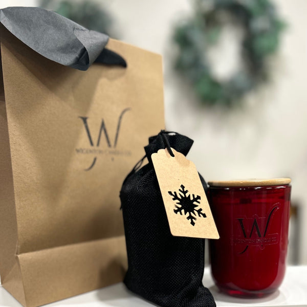 Rudolph - our peppermint mocha, a chocolatey fragrance, perfect for cold winter mornings and cozy evenings with a book.