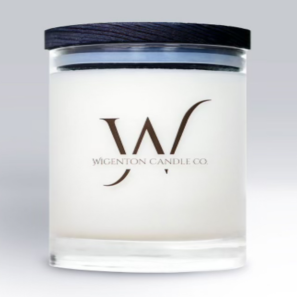 Indulge in the luxurious scents of rich vanilla, woody cedarwood, and lush lavender with The Harbor. Experience the stunning fragrance accord that will transport you to a world of elegance and sophistication. This 10 oz soy candle is perfect for a weekend getaway.